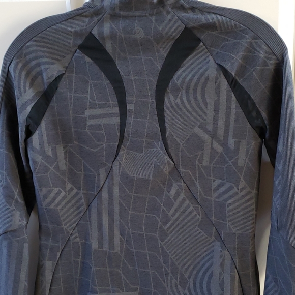 *PRICE DROP* Run jacket Hi visibility reflection - Picture 3 of 8